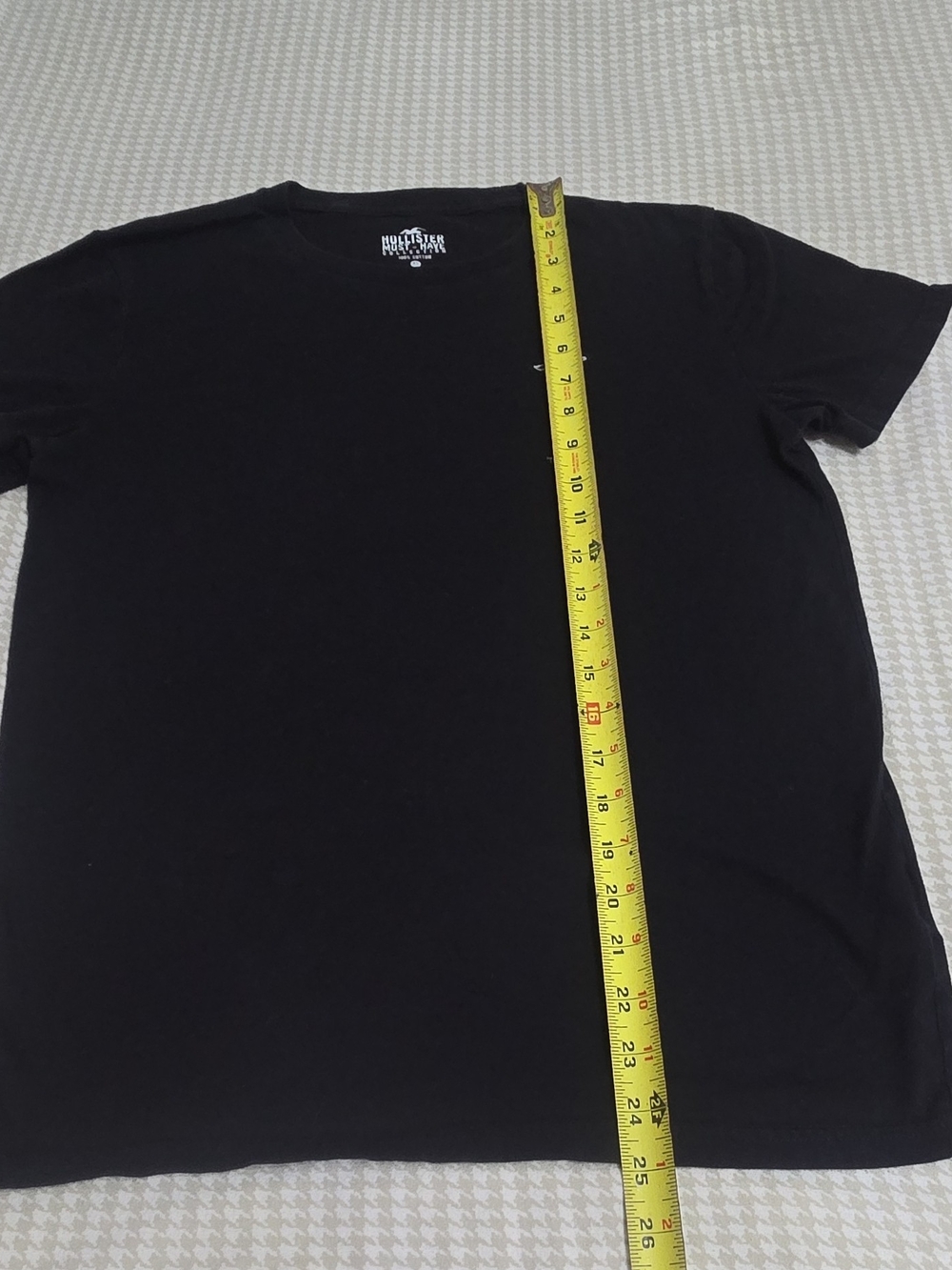 Hollister Black Short Sleeve Crew Neck T-Shirt with Small Logo - Picture 3 of 5